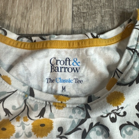 Women’s Medium Blouses, Lot Of 3, Black, Floral, Gray/White - Picture 2 of 5